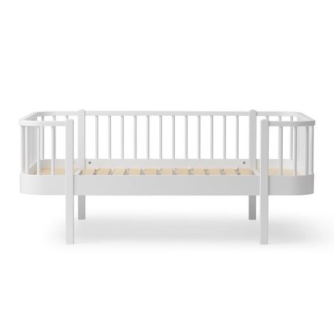 Oliver Furniture Bettsofa Junior Wood Original Weiß 
