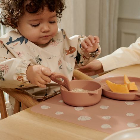 LIEWOOD Cape-Lätzchen Merle Peach / Sandy 